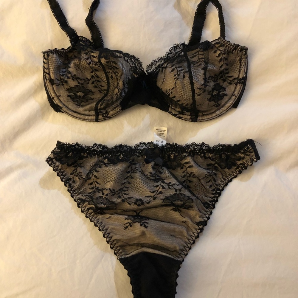 Preowned vintage LeMystere “Julia” Bra & Bikini